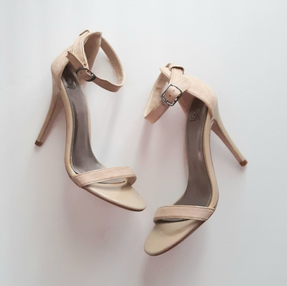 Diva Faux Suede Heels 7